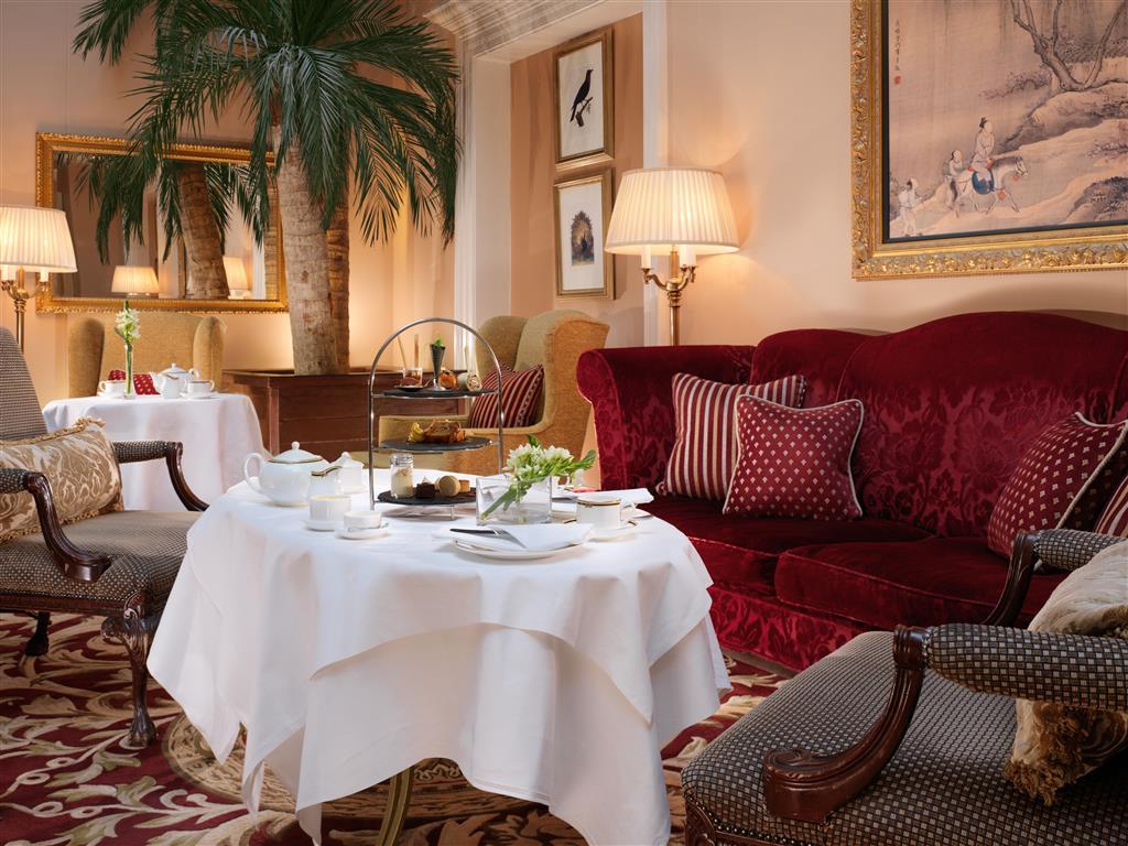 The College Green Dublin Hotel, Autograph Collection מראה חיצוני תמונה