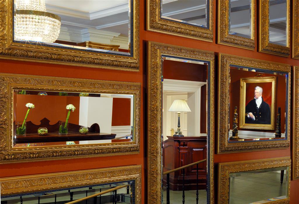 The College Green Dublin Hotel, Autograph Collection מראה חיצוני תמונה