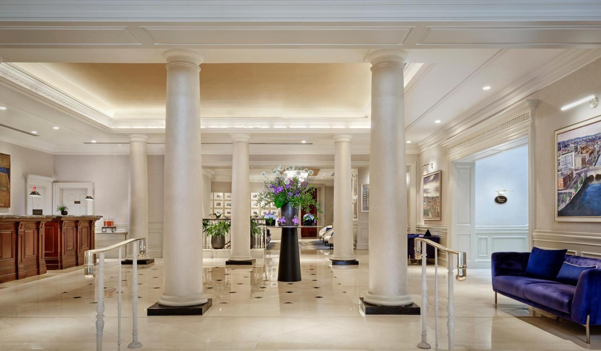 The College Green Dublin Hotel, Autograph Collection מראה חיצוני תמונה
