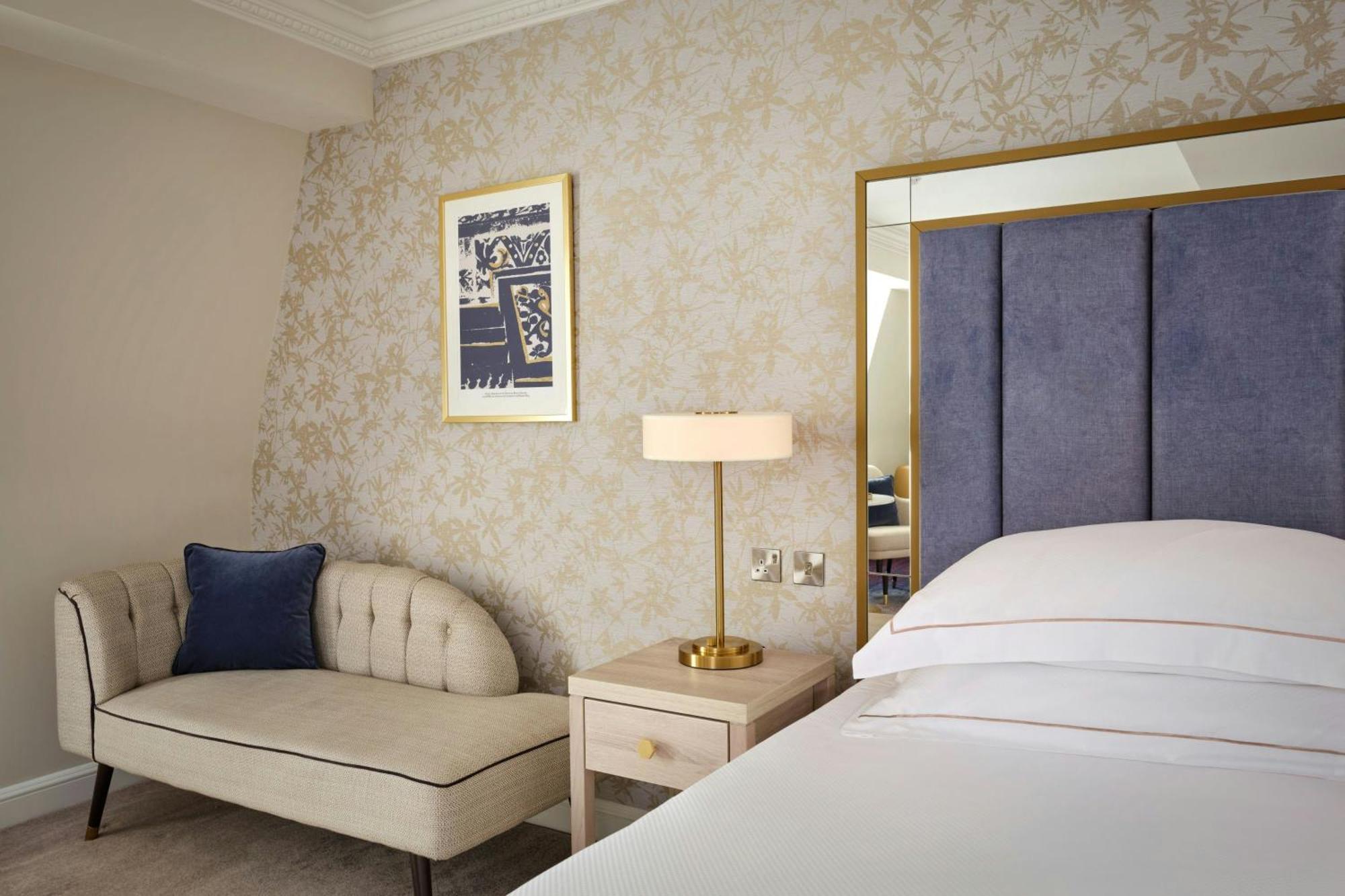 The College Green Dublin Hotel, Autograph Collection מראה חיצוני תמונה