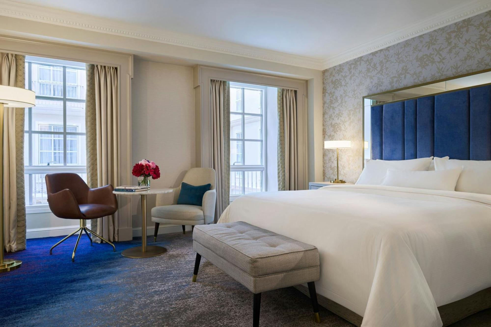 The College Green Dublin Hotel, Autograph Collection מראה חיצוני תמונה